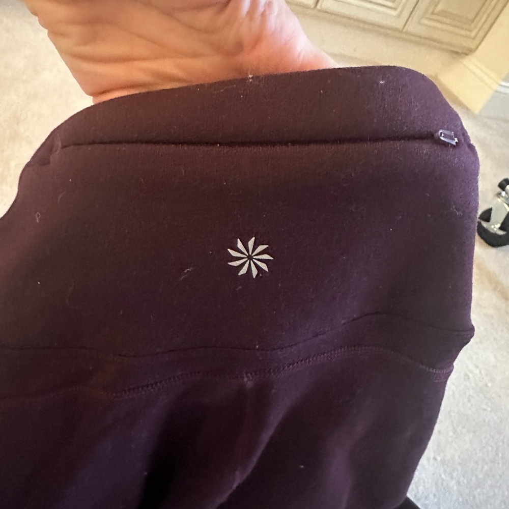 Athleta Burgundy Stash Tights
